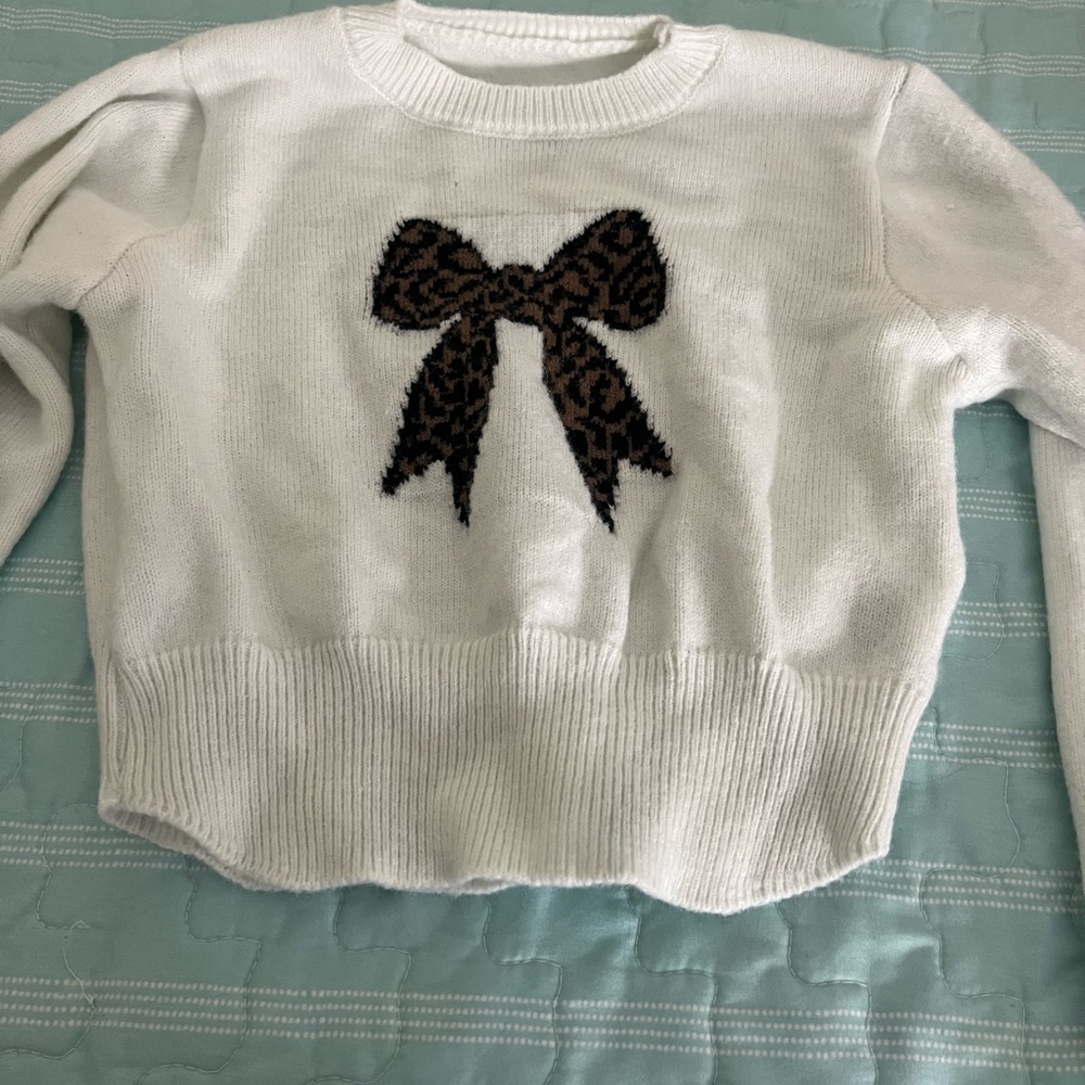 White Sweater with Leopard Bow Design